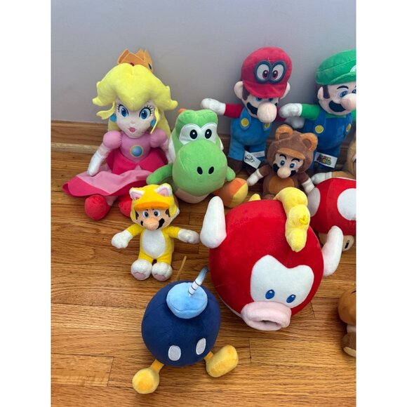 18 Super Mario Plush Toy Collection Featuring Mario Luigi Yoshi & More - Picture 2 of 4